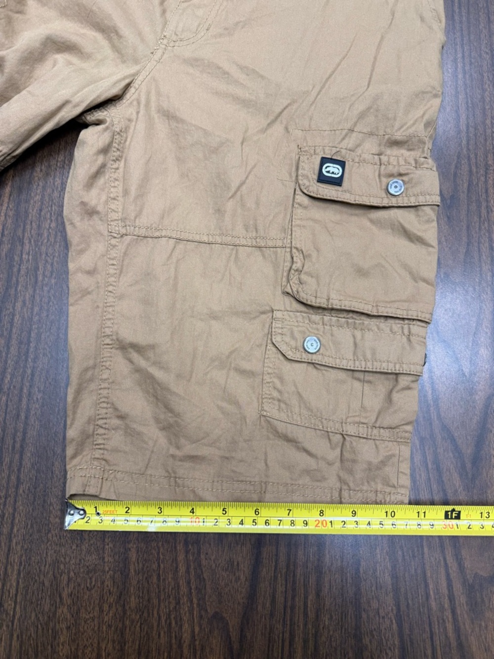 Ecko Unlimited Tan Cargo Shorts with Multiple Pockets size 34 - Picture 8 of 14